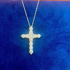 Diamond cross